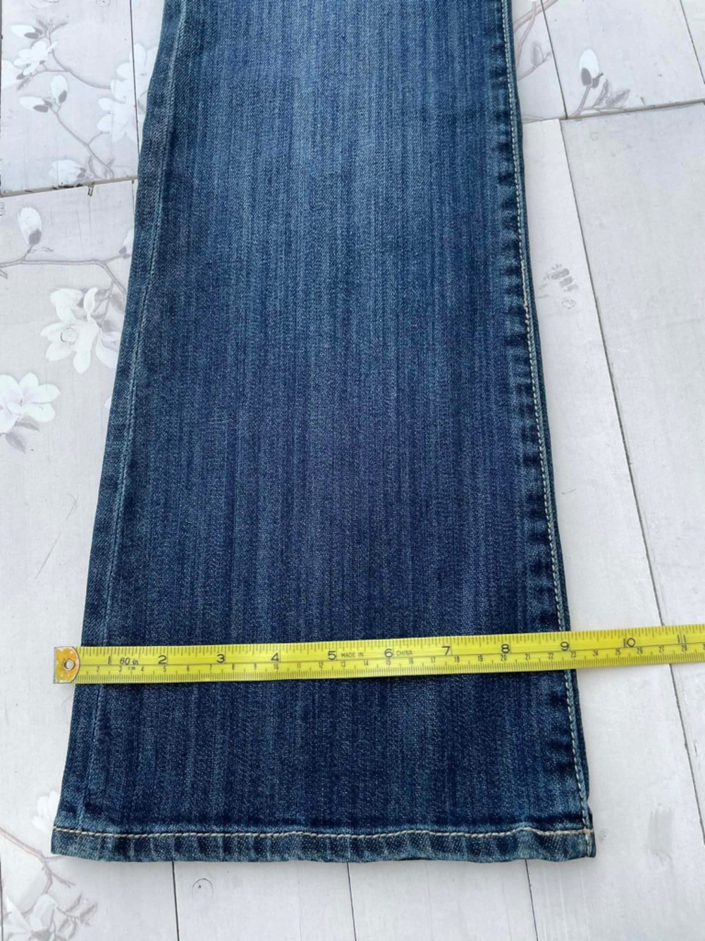 Farah Women's Dark Blue Flared Jeans - Picture 7 of 9